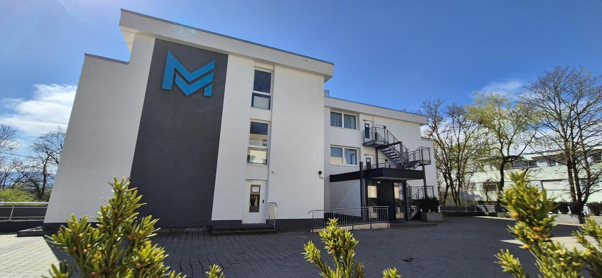 Melvi Hotel Göppingen Exterior foto